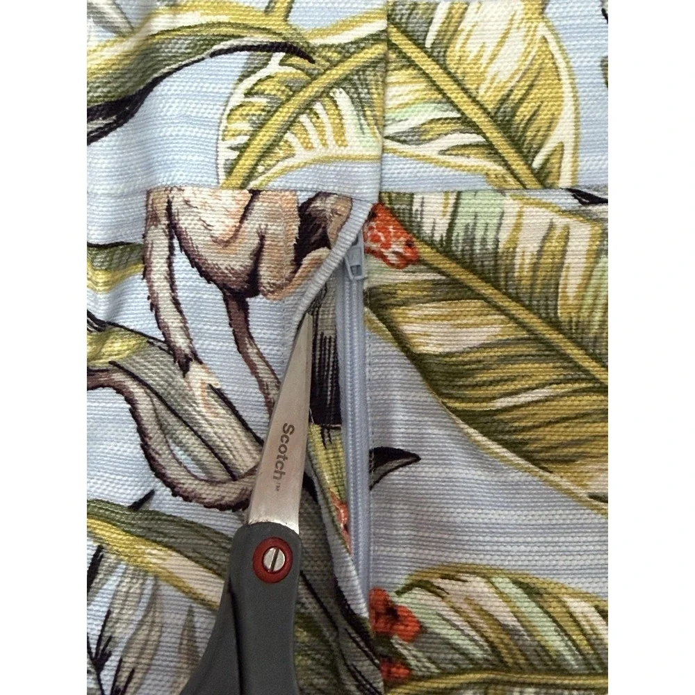 Ann Taylor Kate Fit Tropical Jungle Monkeys Print Crop Pants Women's 16 Lt Blue